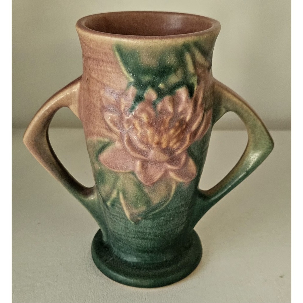 Vintage Roseville Water Lily Vase 72-6